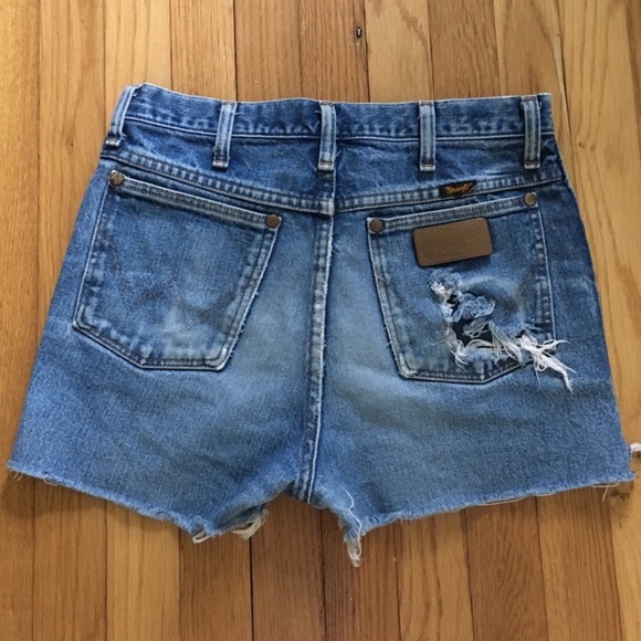 Vintage wrangler shorts - Picture 2 of 2